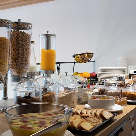 Nema Hotel Athens Ngoại thất bức ảnh