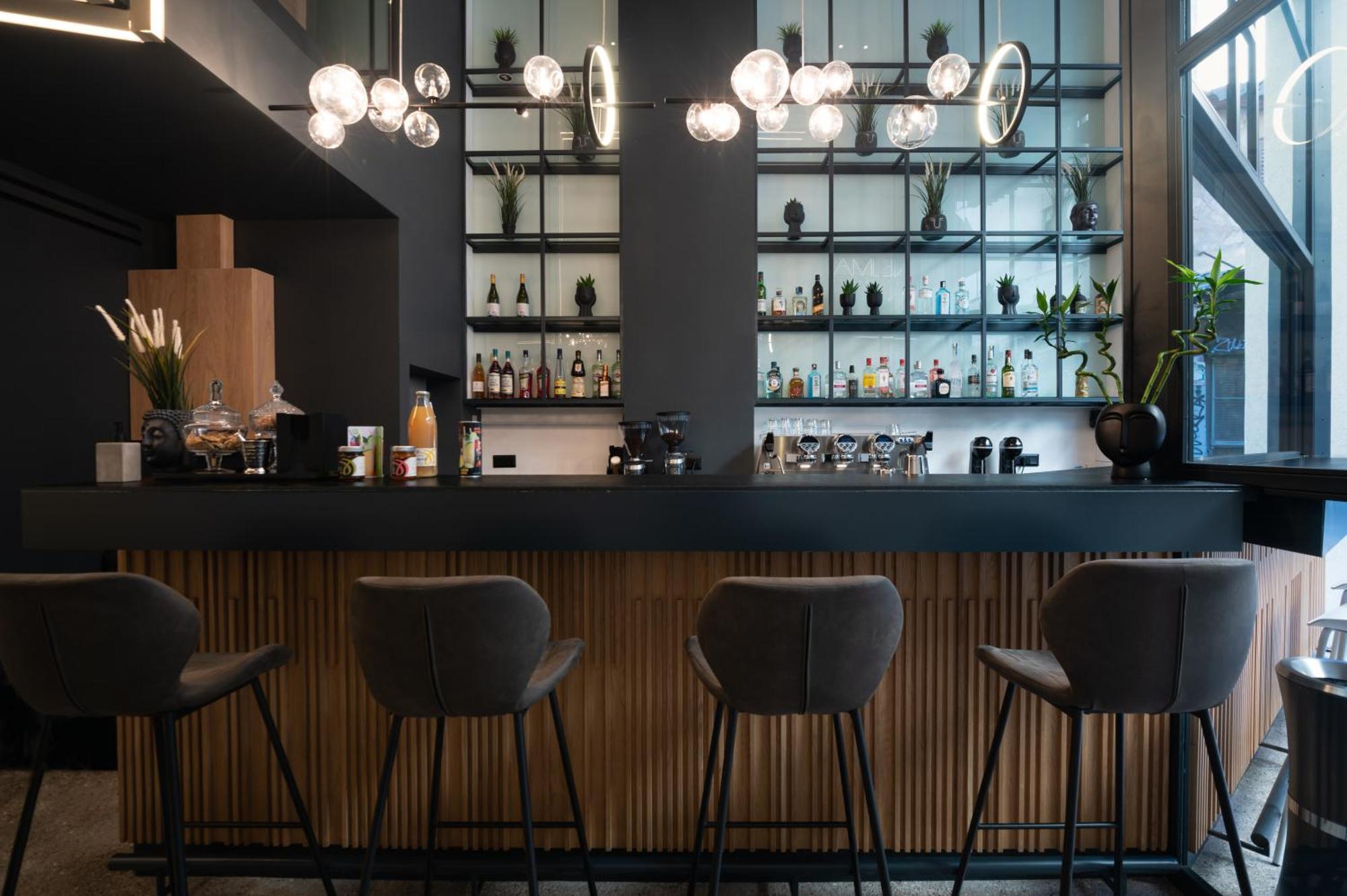 Nema Hotel Athens Ngoại thất bức ảnh